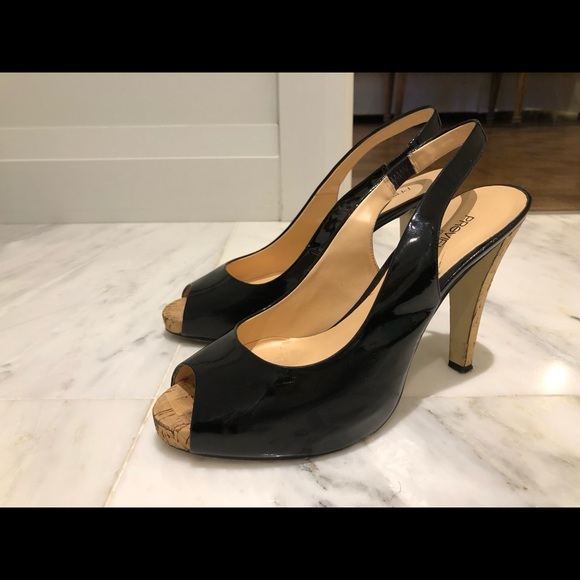 Patent leather sling back shoes - Picture 4 of 4